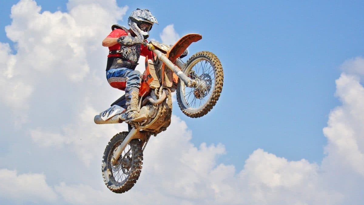 L'équipement essentiel pour faire de la motocross...